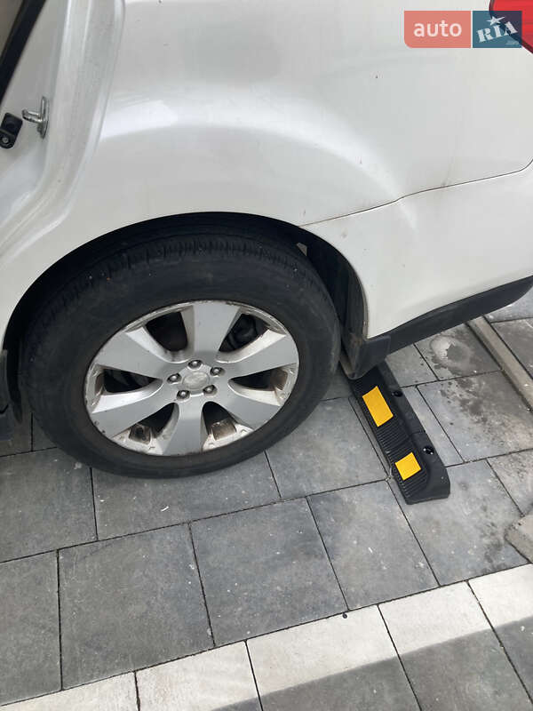 Универсал Subaru Outback 2010 в Киеве фото 10 Универсал Subaru Outback 2010 в Киеве