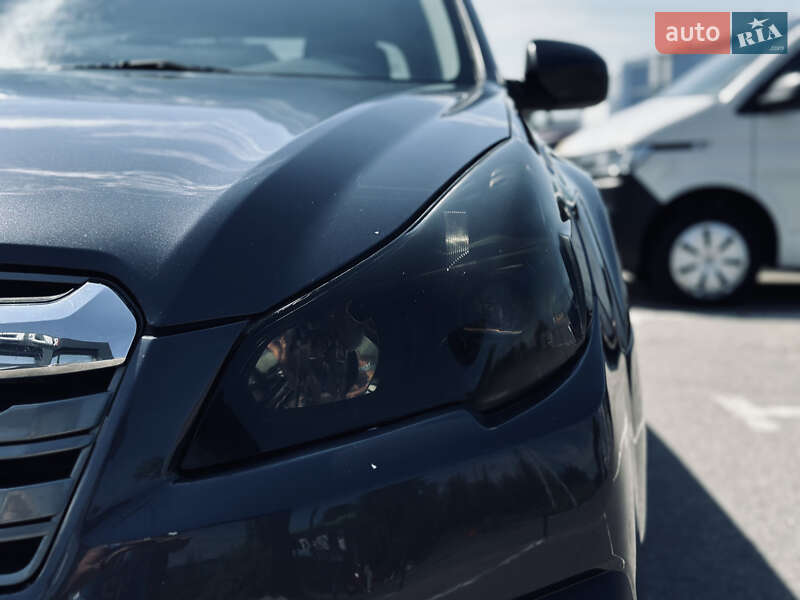 Универсал Subaru Outback 2012 в Кременчуге