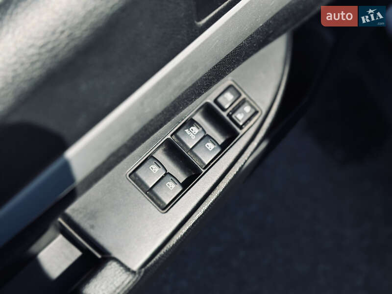 Универсал Subaru Outback 2012 в Кременчуге