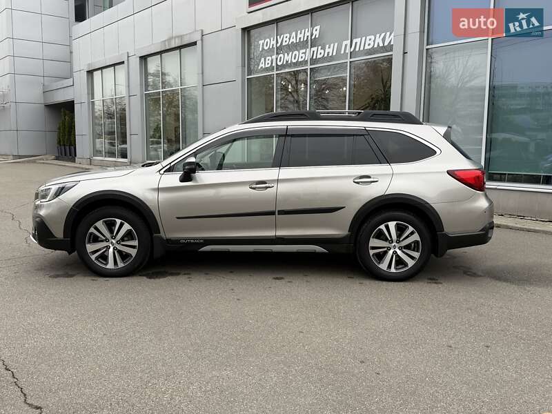 Универсал Subaru Outback 2020 в Киеве фото 4 Универсал Subaru Outback 2020 в Киеве