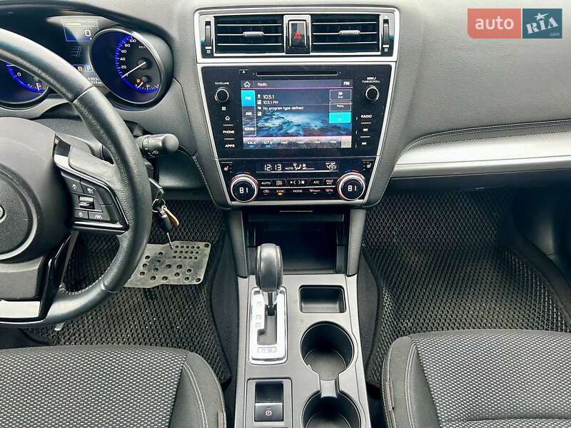 Универсал Subaru Outback 2019 в Киеве