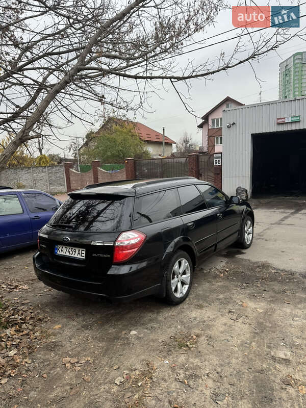 Универсал Subaru Outback 2008 в Киеве