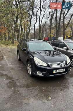 Універсал Subaru Outback 2012 в Києві