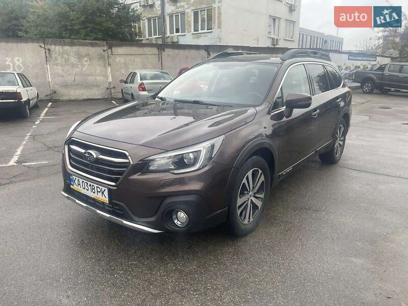 Универсал Subaru Outback 2018 в Киеве фото Универсал Subaru Outback 2018 в Киеве