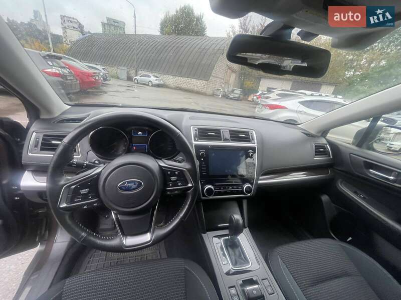 Универсал Subaru Outback 2018 в Киеве фото 10 Универсал Subaru Outback 2018 в Киеве