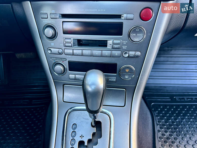 Універсал Subaru Outback 2006 в Тернополі