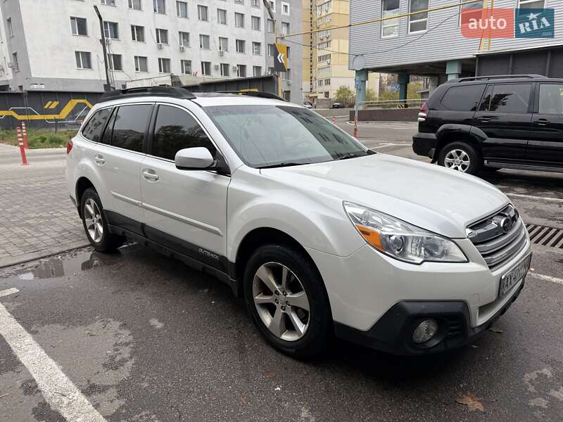 Subaru Outback 2013