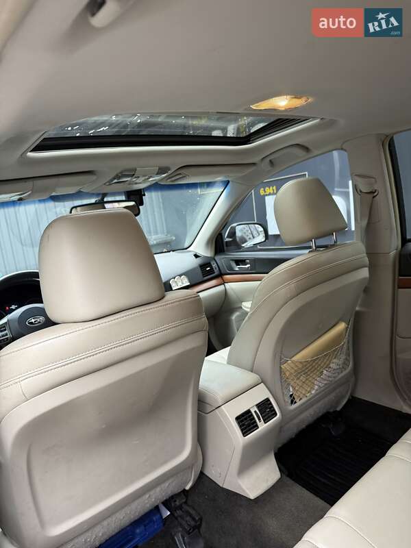 Универсал Subaru Outback 2013 в Харькове