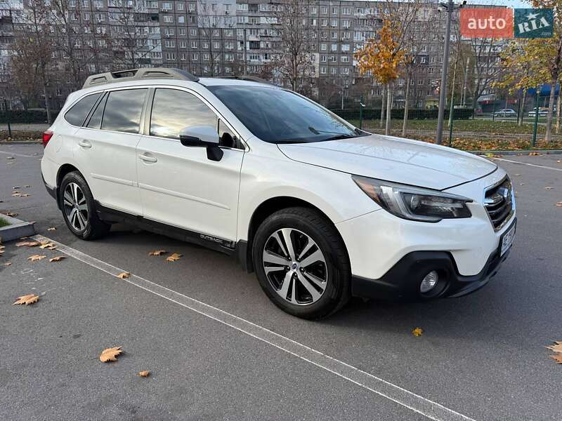 Универсал Subaru Outback 2018 в Днепре