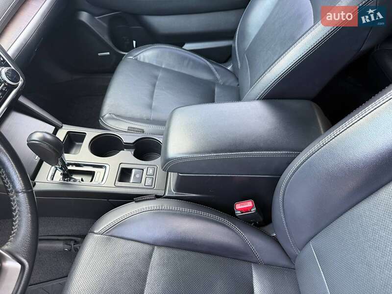 Универсал Subaru Outback 2018 в Днепре