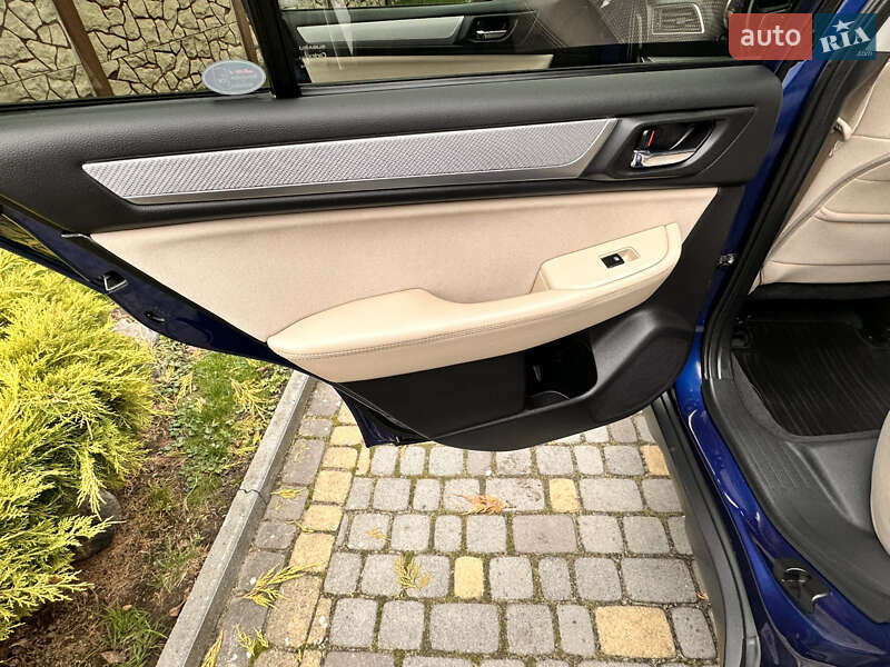 Универсал Subaru Outback 2016 в Николаеве