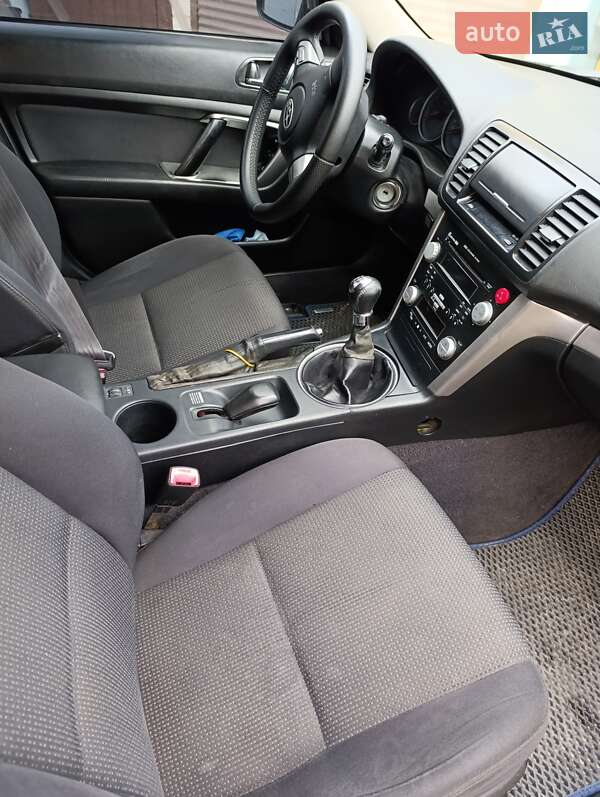 Універсал Subaru Outback 2007 в Вишгороді