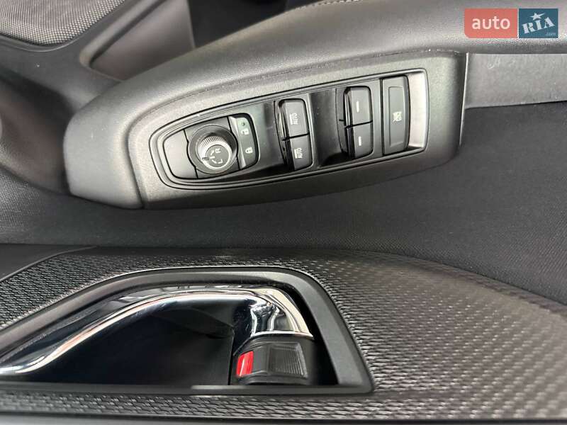 Универсал Subaru Outback 2019 в Киеве