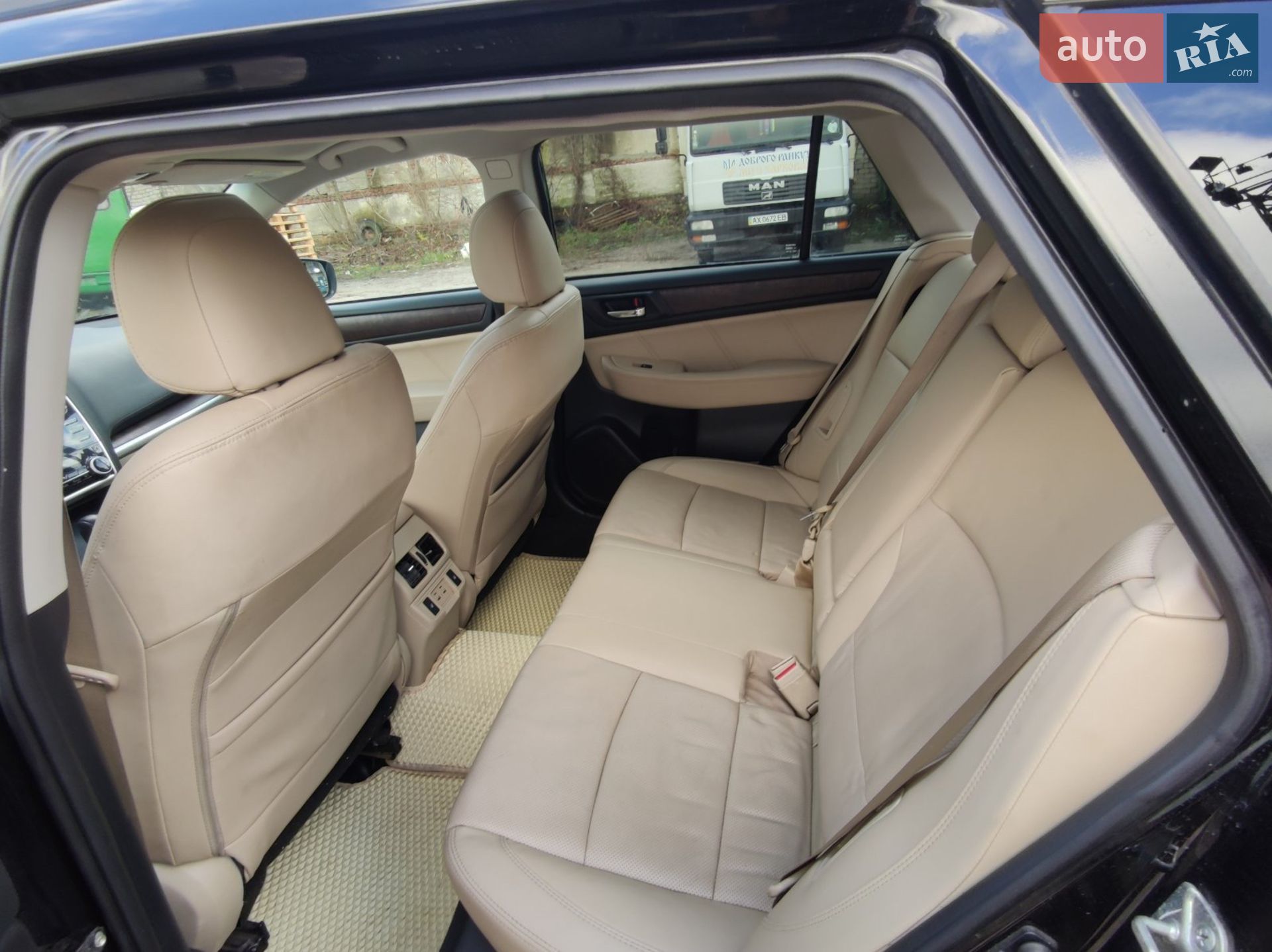 2017 Subaru Outback - мініатюра 8