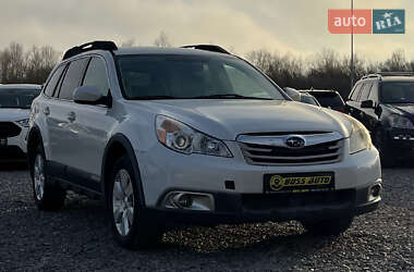 Универсал Subaru Outback 2010 в Львове