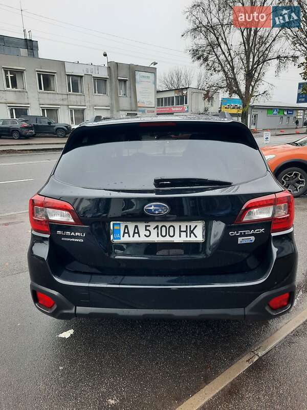 Универсал Subaru Outback 2015 в Киеве