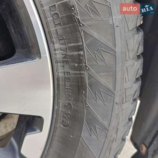 Универсал Subaru Outback 2015 в Нетешине