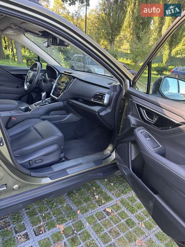 Универсал Subaru Outback 2023 в Киеве фото 22 Универсал Subaru Outback 2023 в Киеве