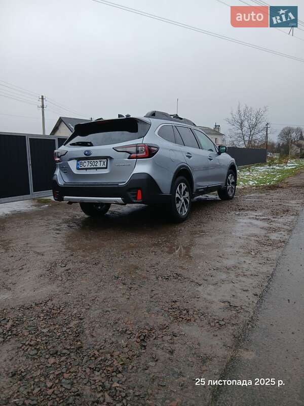 Внедорожник / Кроссовер Subaru Outback 2022 в Буске