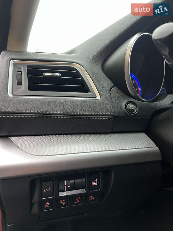 Универсал Subaru Outback 2018 в Киеве фото 16 Универсал Subaru Outback 2018 в Киеве