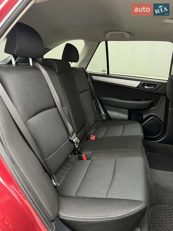 Универсал Subaru Outback 2018 в Киеве фото 33 Универсал Subaru Outback 2018 в Киеве