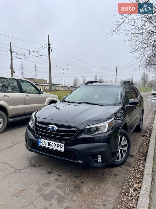 Универсал Subaru Outback 2021 в Киеве