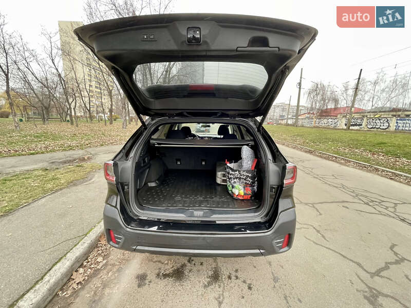 Универсал Subaru Outback 2021 в Киеве
