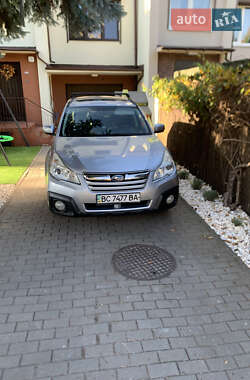 Універсал Subaru Outback 2012 в Львові