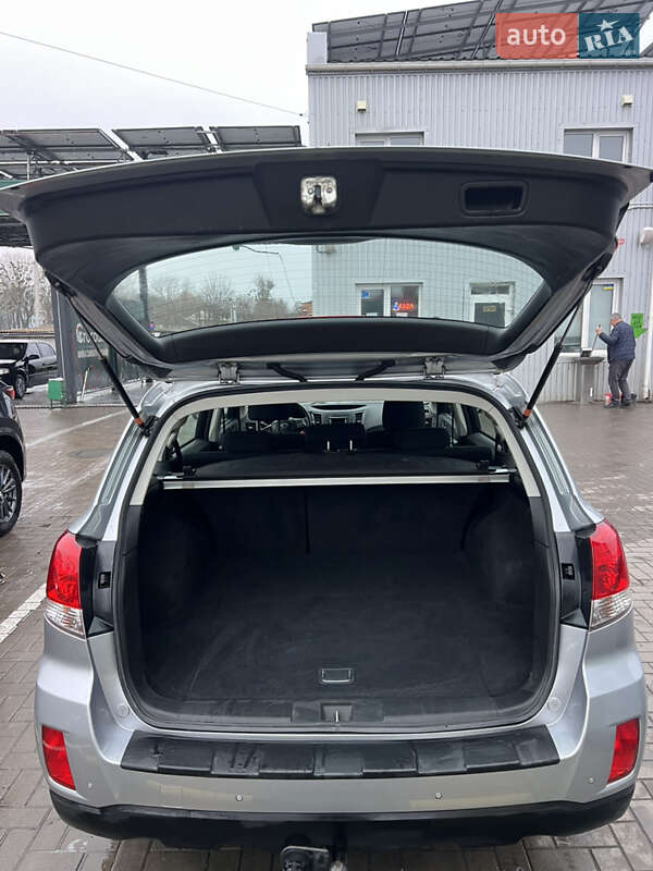 Универсал Subaru Outback 2013 в Виннице