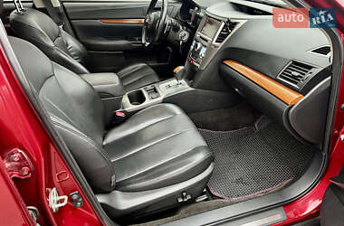 Универсал Subaru Outback 2012 в Киеве