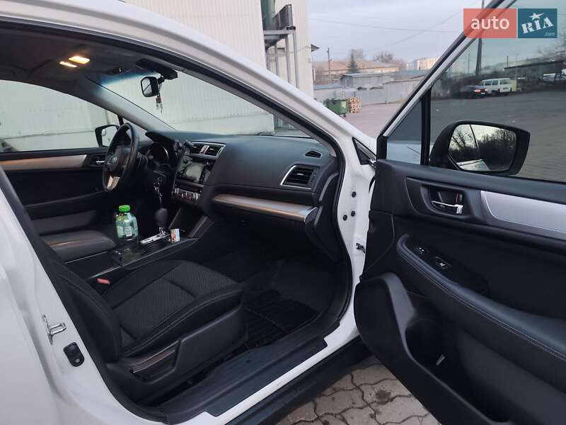 Универсал Subaru Outback 2015 в Львове