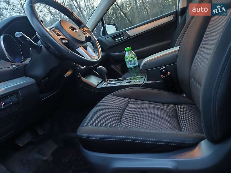 Универсал Subaru Outback 2015 в Львове