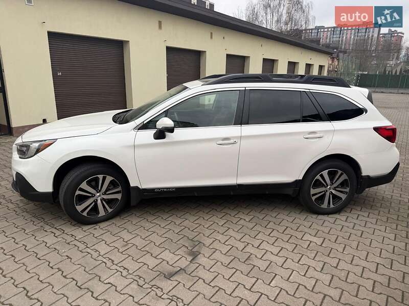 Универсал Subaru Outback 2019 в Хмельницком
