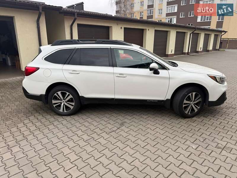 Универсал Subaru Outback 2019 в Хмельницком
