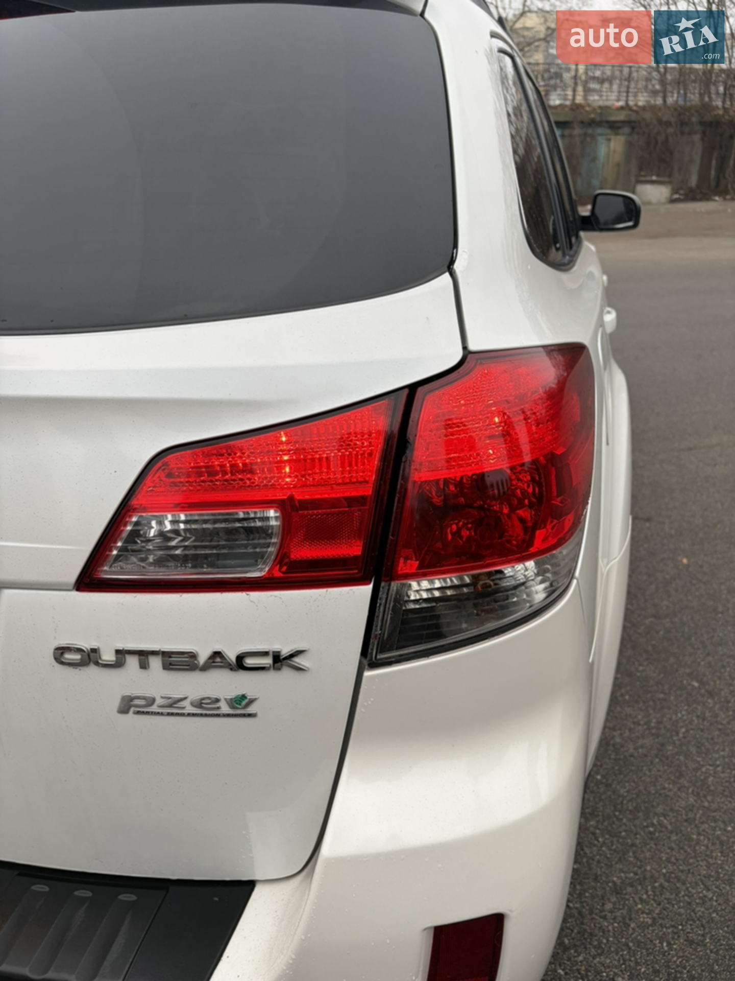2011 Subaru Outback - мініатюра 9