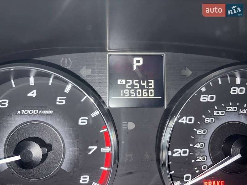 Универсал Subaru Outback 2011 в Днепре