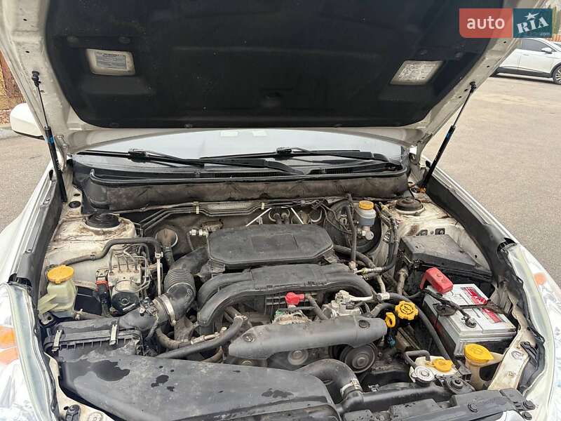 Универсал Subaru Outback 2011 в Днепре
