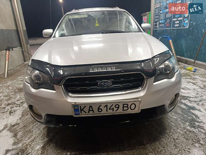 Универсал Subaru Outback 2006 в Буче