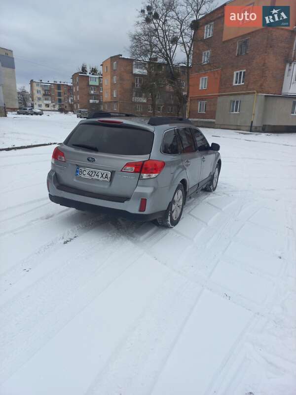 Універсал Subaru Outback 2010 в Львові фото 11 Універсал Subaru Outback 2010 в Львові