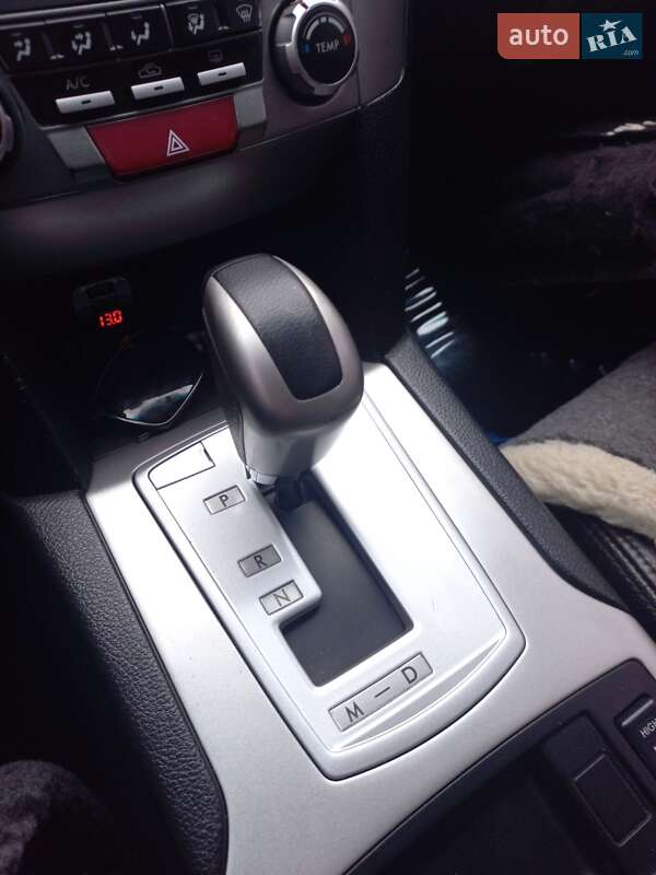 Універсал Subaru Outback 2010 в Львові фото 15 Універсал Subaru Outback 2010 в Львові