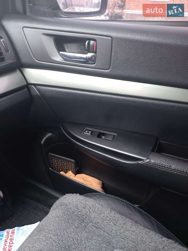 Універсал Subaru Outback 2010 в Львові фото 16 Універсал Subaru Outback 2010 в Львові