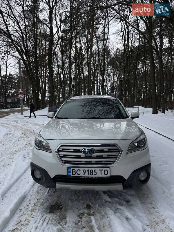 Универсал Subaru Outback 2015 в Львове