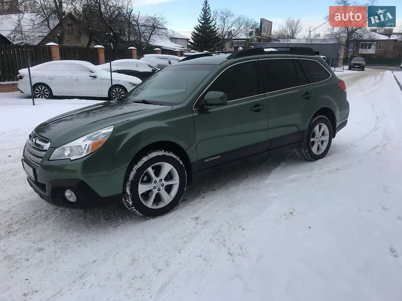 Універсал Subaru Outback 2012 в Києві