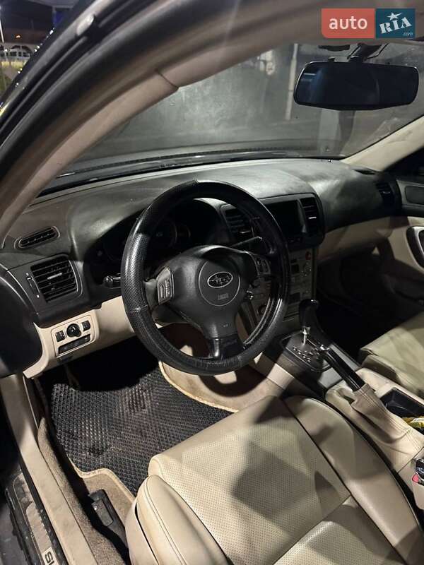 Универсал Subaru Outback 2004 в Кременчуге