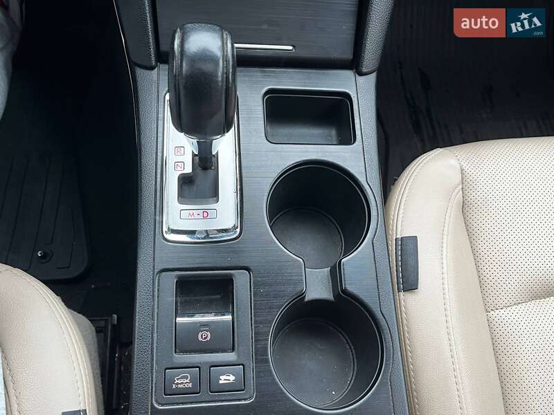 Универсал Subaru Outback 2015 в Днепре