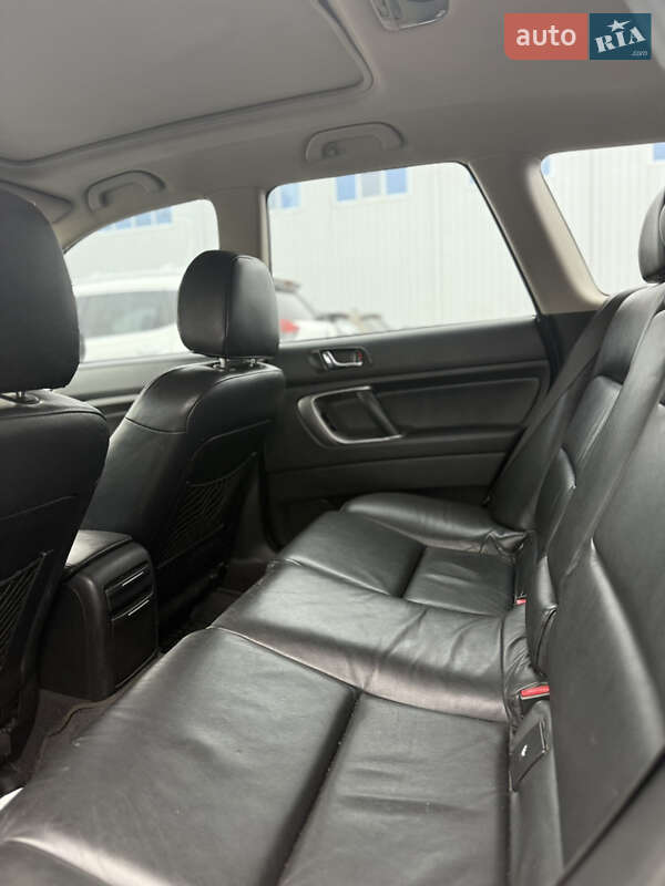 Универсал Subaru Outback 2006 в Измаиле