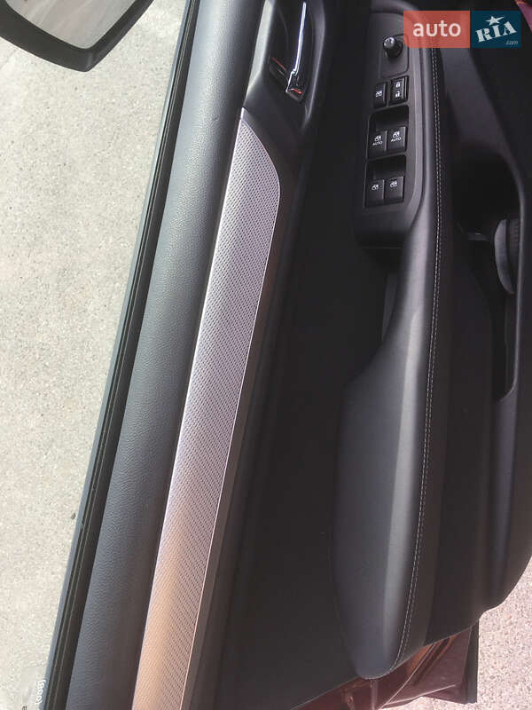 Універсал Subaru Outback 2015 в Львові