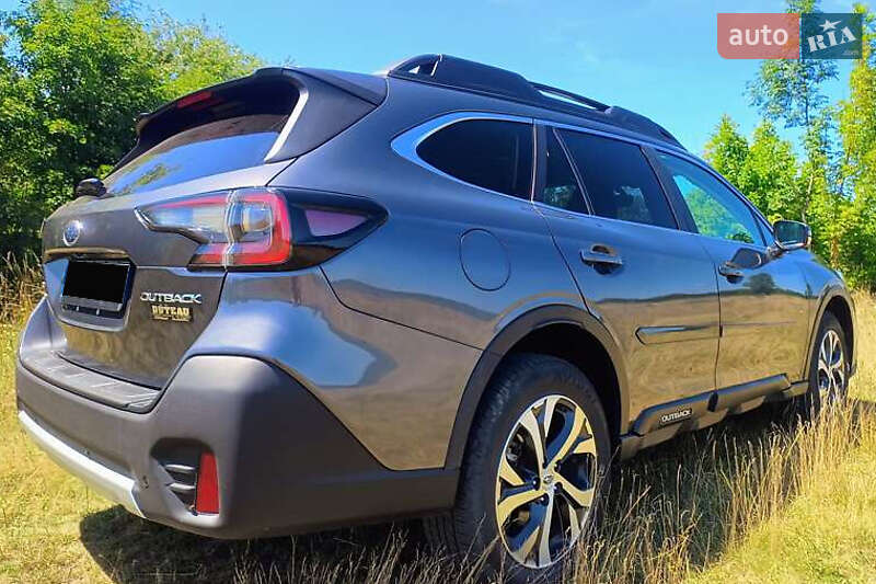 Внедорожник / Кроссовер Subaru Outback 2021 в Киеве