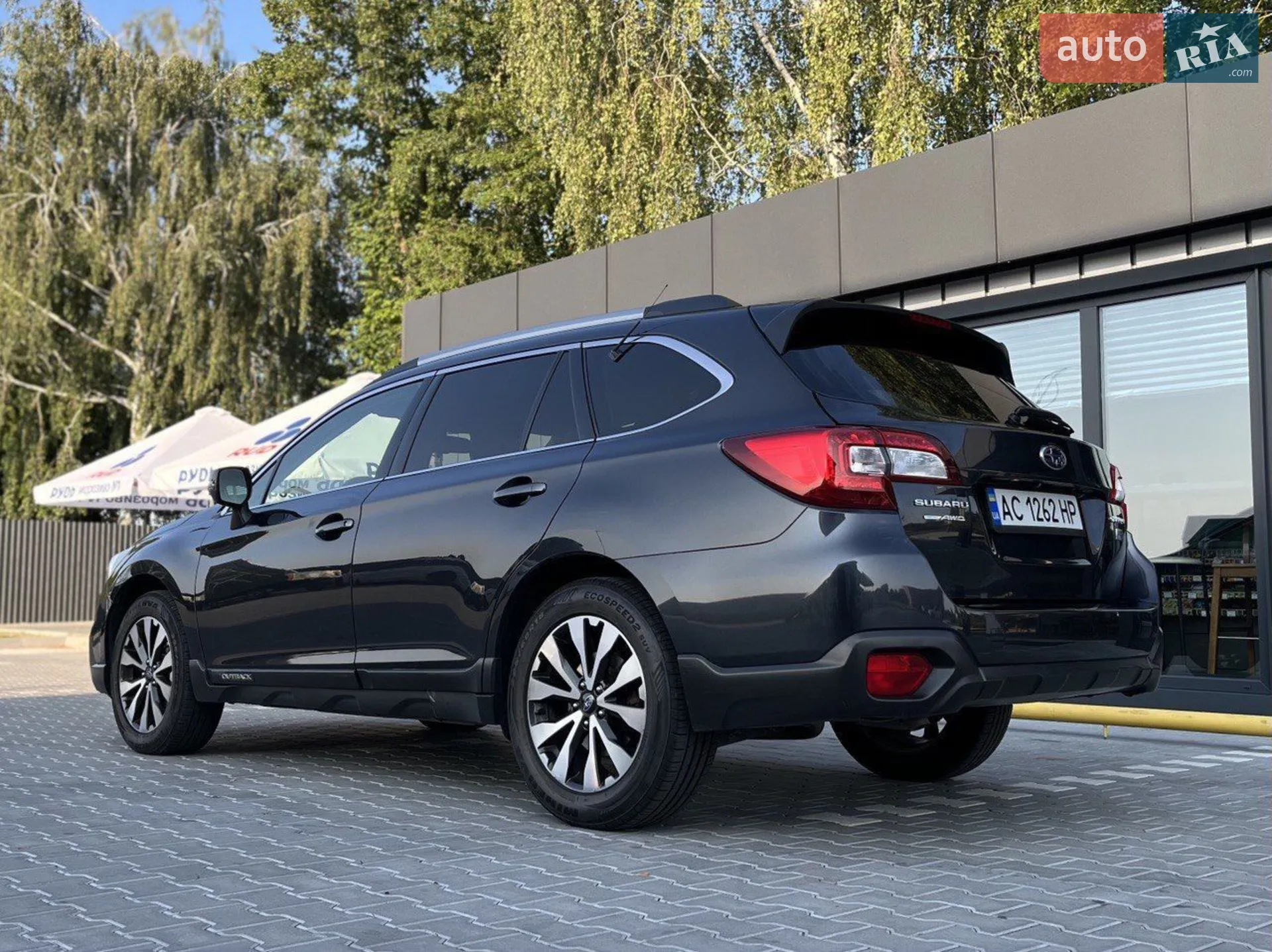 2017 Subaru Outback - мініатюра 13