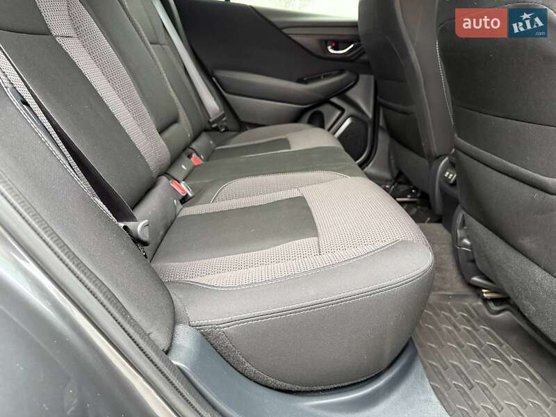 Внедорожник / Кроссовер Subaru Outback 2020 в Днепре